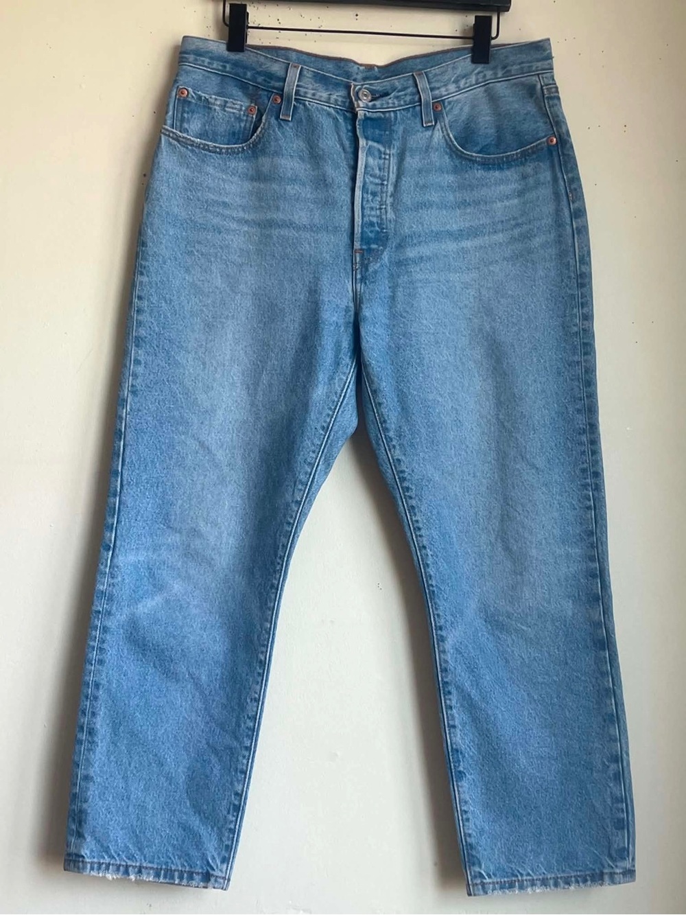 Levi's Light Blue Ankle Crop Relaxed Jeans
